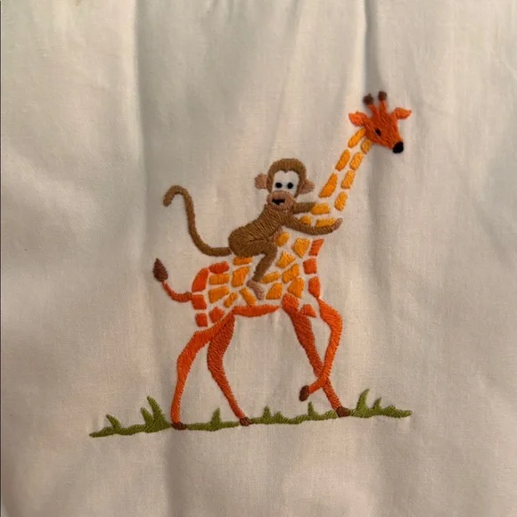 The Gordonsbury Collection Blue and White Baby Sleep Sack w Giraffe Embroidery - Picture 3 of 4